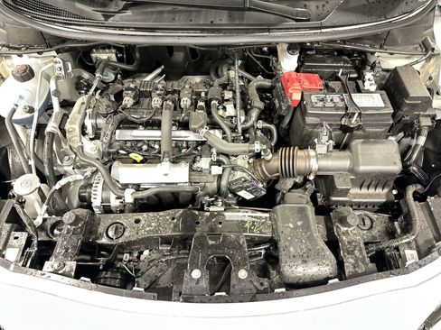 New 2025 Nissan Versa SV w/ Trunk Package image 26