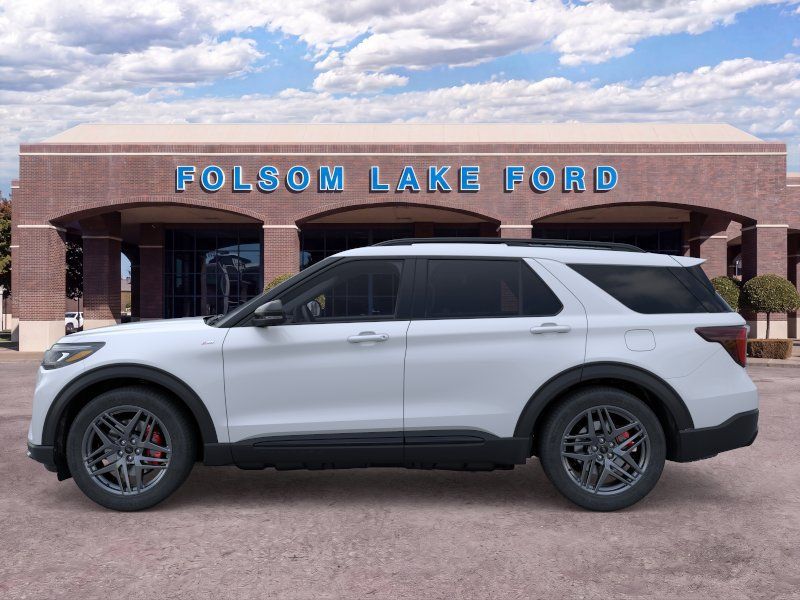 New 2026 Ford Explorer ST-Line w/ ST-Line Street Pack AWD/4WD image 3