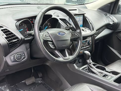 Used 2018 Ford Escape Titanium w/ Ford Safe & Smart Package AWD/4WD image 21