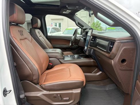 Used 2022 Ford Expedition King Ranch AWD/4WD image 8