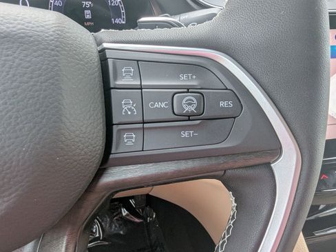 New 2026 Jeep Grand Cherokee L Limited image 22