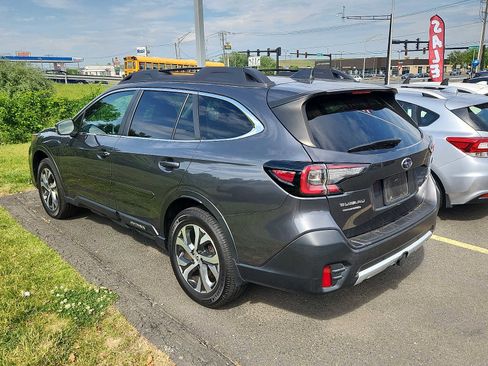 Used 2022 Subaru Outback Limited AWD/4WD image 4
