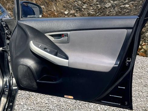 Used 2012 Toyota Prius Two image 21