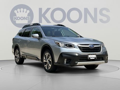 Used 2022 Subaru Outback Limited AWD/4WD image 10