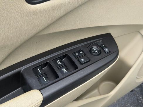 Used 2016 Acura RDX AWD w/ Advance Package image 16