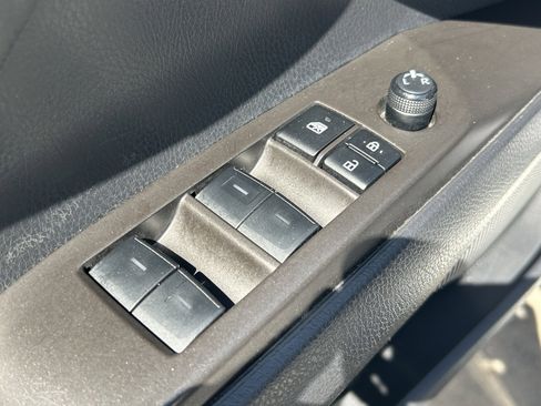 Certified 2023 Toyota Camry SE FWD image 16