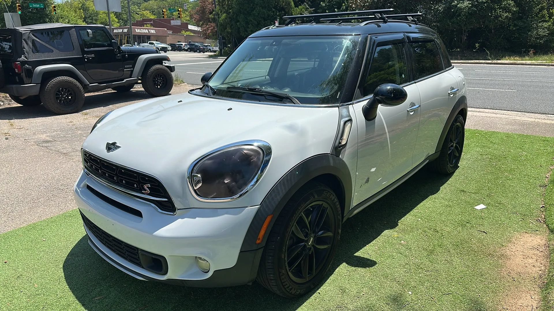 Used 2016 MINI Cooper Countryman S AWD/4WD image 3