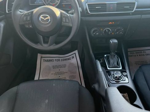 Used 2016 MAZDA MAZDA3 i Sport FWD image 16