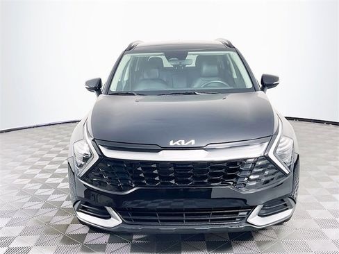 Used 2025 Kia Sportage EX w/ Premium Package image 3