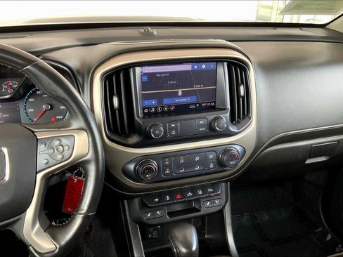 Used 2022 GMC Canyon Denali image 6