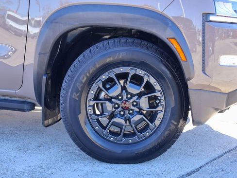 Used 2023 Nissan Frontier Pro-X w/ Pro-X Premium Package image 26