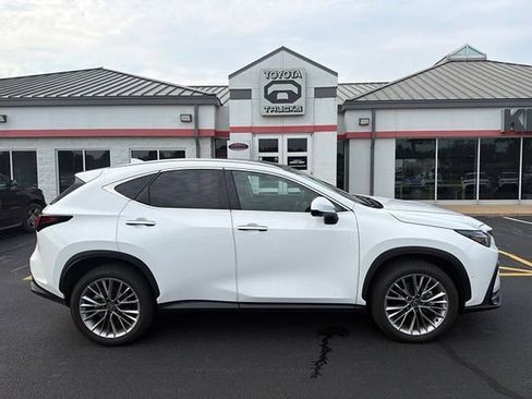 Certified 2026 Lexus NX 350 AWD w/ Accessory Package (2T) image 13