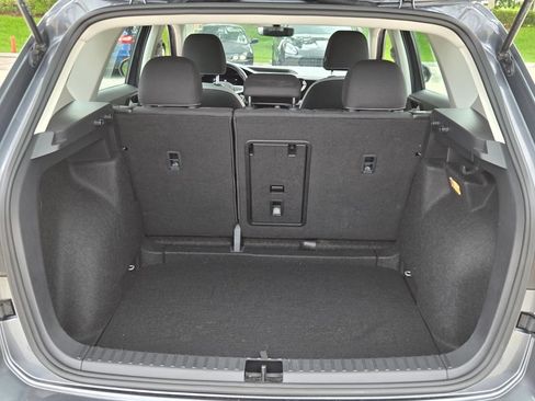Certified 2023 Volkswagen Taos S FWD image 14