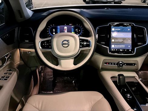 Certified 2024 Volvo XC90 B6 Plus w/ Protection Package Premier image 5