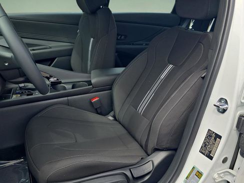 New 2026 Hyundai Elantra SEL Sport Premium w/ Cargo Package FWD image 23