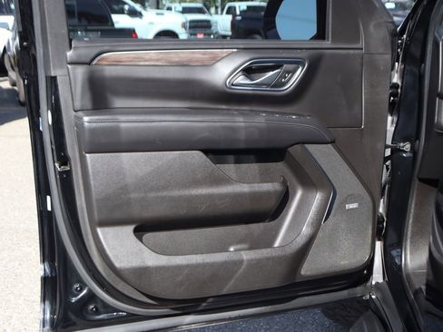 Used 2021 Chevrolet Tahoe LT AWD/4WD image 18