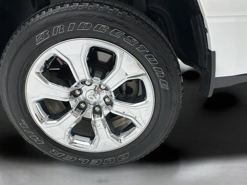 Used 2024 RAM 1500 Big Horn AWD/4WD image 9