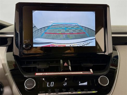 Certified 2025 Toyota Corolla LE image 20