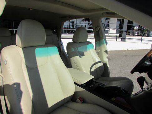 Used 2010 Lexus RX 350 AWD w/ Premium Pkg image 38