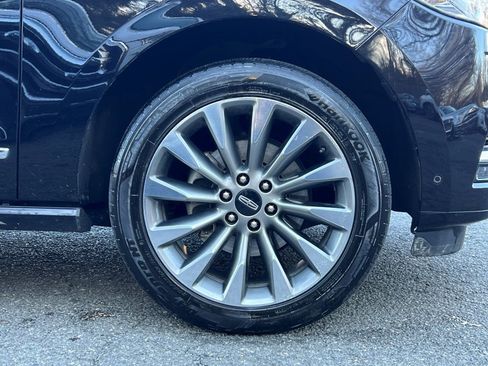 Used 2020 Lincoln Navigator Reserve w/ Luxury Package image 8