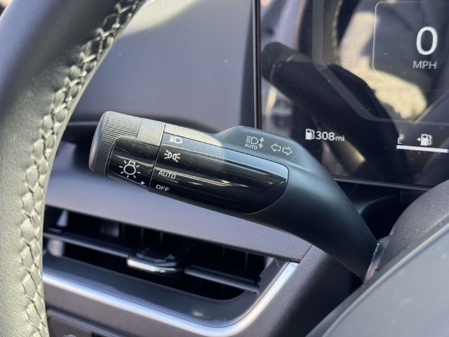 Used 2025 Kia K4 EX FWD image 29