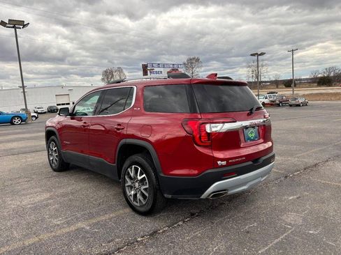 Certified 2023 GMC Acadia SLE w/ Driver Convenience Package image 3