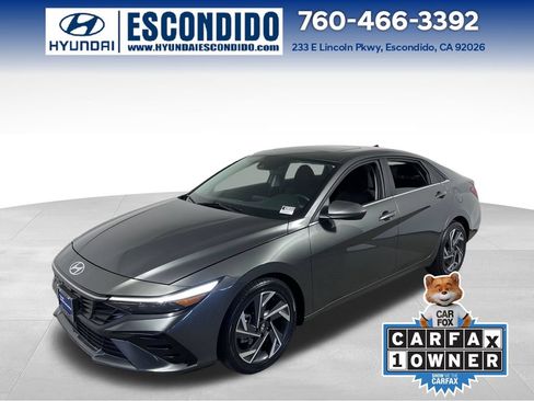 Certified 2025 Hyundai Elantra SEL FWD image 1