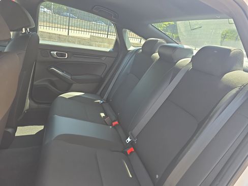 Used 2023 Honda Civic Sport image 13