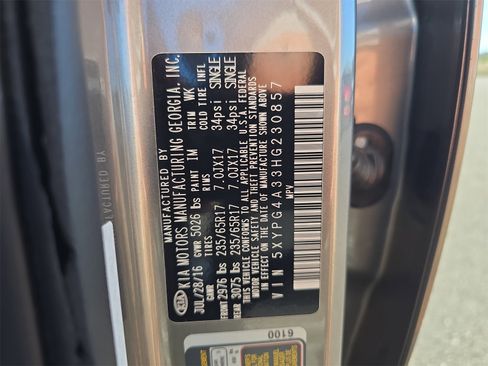 Used 2017 Kia Sorento LX image 28