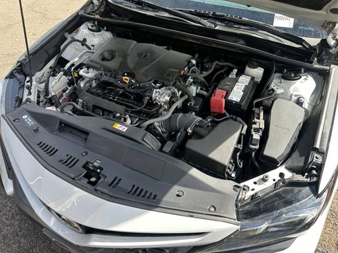 Used 2023 Toyota Camry SE image 31