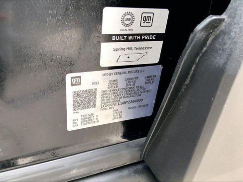 Used 2023 GMC Acadia AT4 w/ Technology Package AWD/4WD image 33