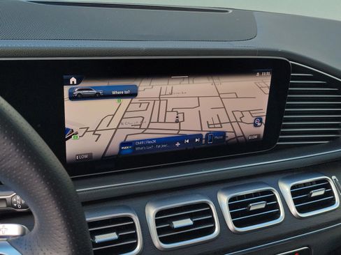 Certified 2026 Mercedes-Benz GLS 450 4MATIC image 26