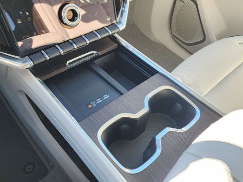 New 2026 GMC Acadia Denali image 35