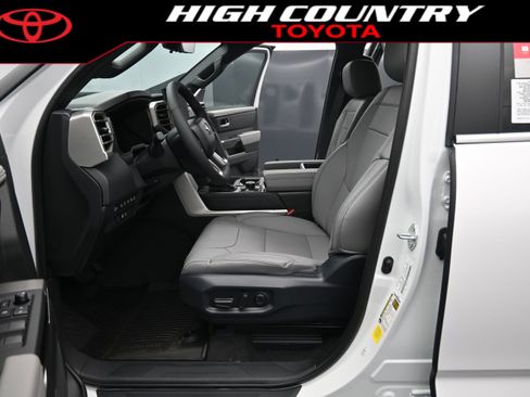 New 2026 Toyota Tundra Limited AWD/4WD image 12