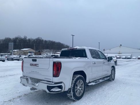 Used 2023 GMC Sierra 1500 Denali w/ Technology Package image 2
