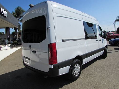 Used 2023 Mercedes-Benz Sprinter 2500 image 7