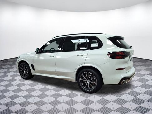 New 2026 BMW X5 xDrive50e w/ M Sport Package image 3