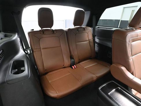 Used 2023 Lincoln Aviator Reserve w/ Equipment Group 201A image 56