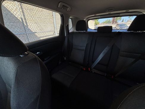 Used 2025 Nissan Rogue SV FWD image 41