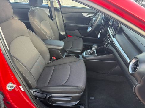 Used 2024 Kia Forte LXS image 20