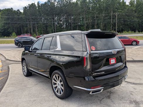 Used 2022 Cadillac Escalade Premium Luxury Platinum w/ Heavy-Duty Trailer Package AWD/4WD image 7