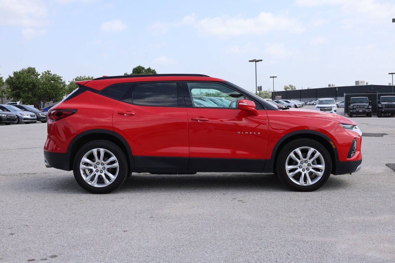 Used 2020 Chevrolet Blazer LT w/ Sound & Technology Package AWD/4WD image 7