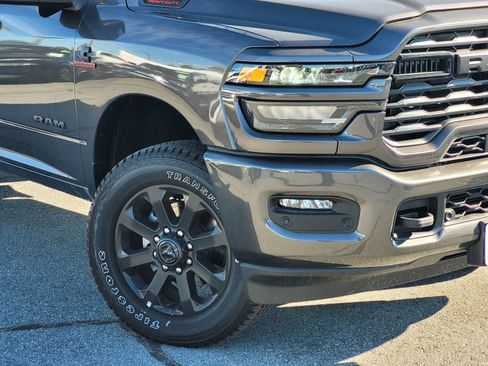 New 2026 RAM 2500 Big Horn AWD/4WD image 6