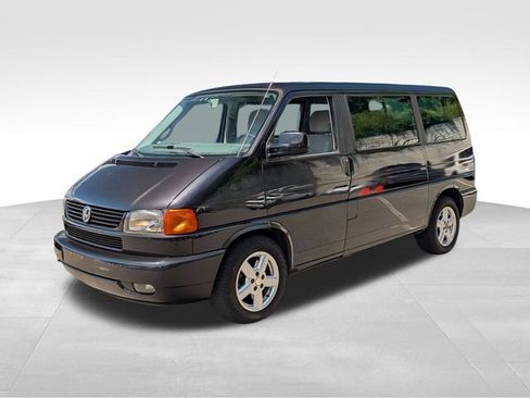 Used 2003 Volkswagen Eurovan GLS image 8