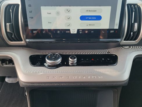 New 2026 Ford Expedition Max Active image 24