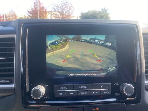 Used 2022 Nissan Frontier SV image 22