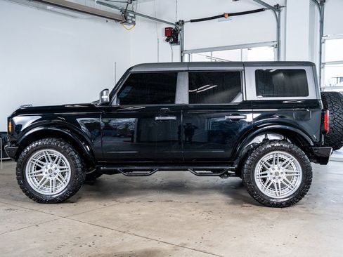 Used 2022 Ford Bronco Wildtrak image 8