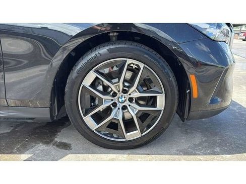 Used 2026 BMW 530i RWD image 34