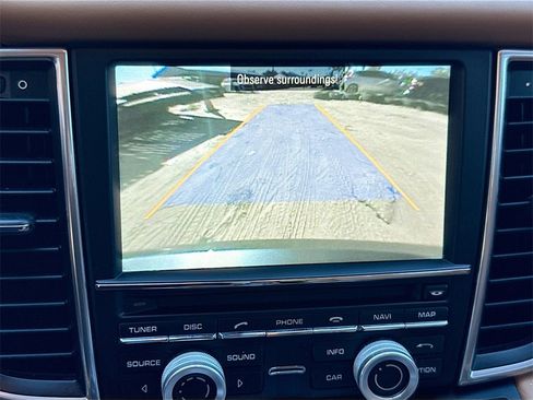 Used 2011 Porsche Panamera 4S image 15