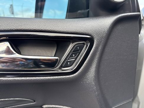 Used 2021 Dodge Durango R/T w/ Blacktop Package image 5